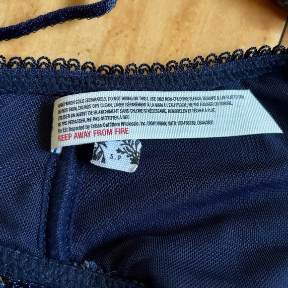 FREE PEOPLE Intimately Navy & Purple Bralette Size SMALL - Picture 6 of 7